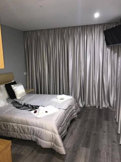 Restaurante Residencial Pizzaria S. Estevao Агіа́р-да-Бе́йра Екстер'єр фото